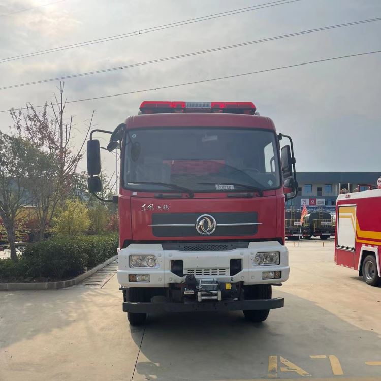 抢险车 东风天锦救援应急排涝 每小时排水量可达1600立方 防汛 抗旱