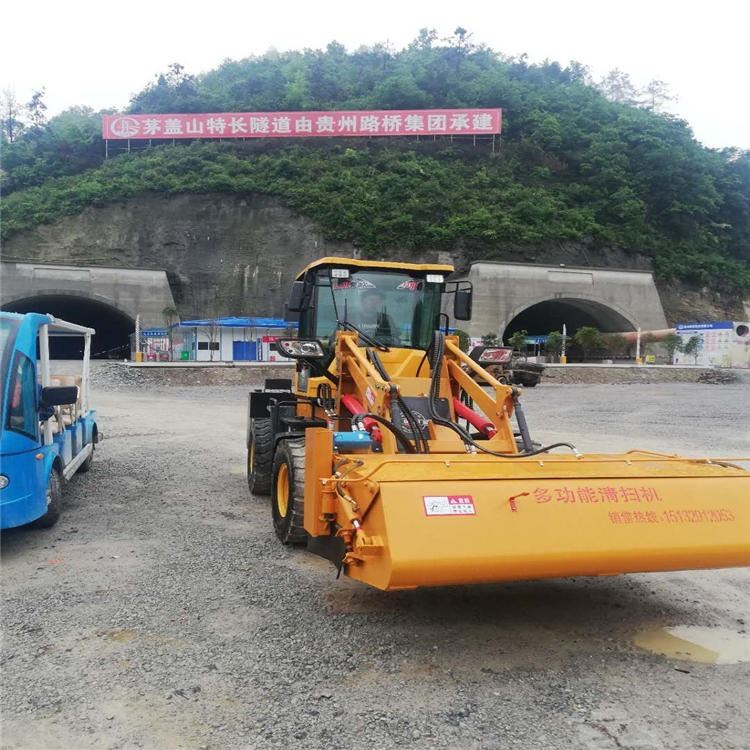 顺飞路面清扫机械厂供应 道路清扫车 装载机清扫机