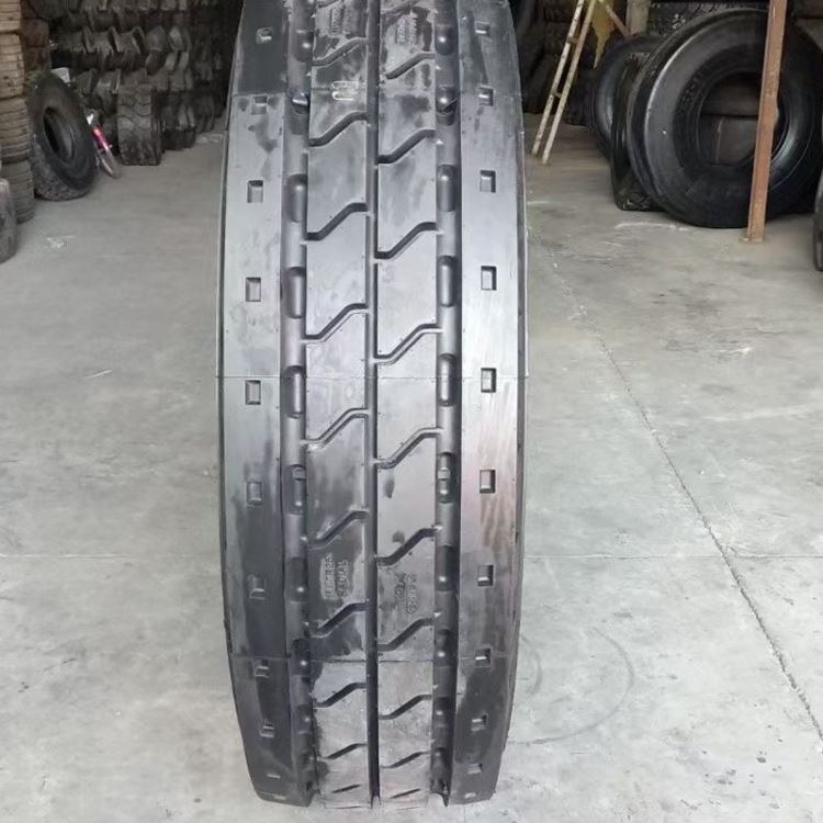 供应 1600r25 矿用钢丝胎自卸车轮胎 E-4 LB03S 矿用 16.00r25