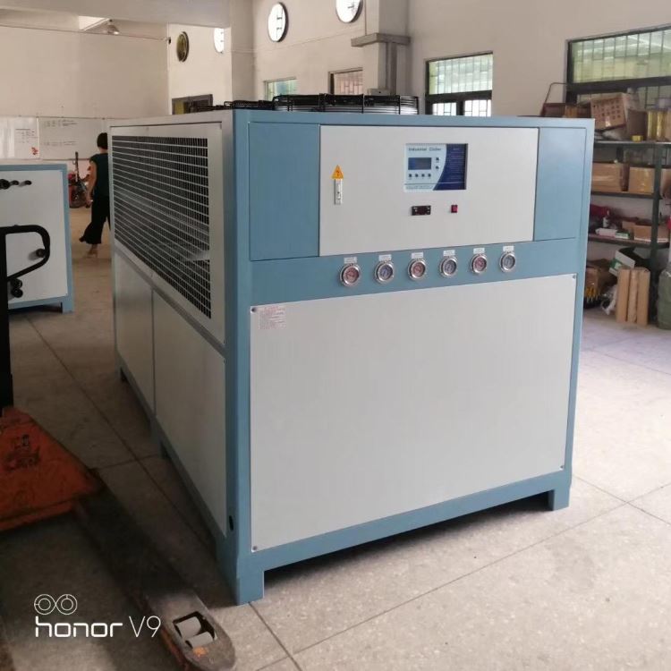 东莞东华供应 DHT-30HP电镀化工风冷式冷水机 反应釜冷水机生产厂家 塑胶造粒风冷式冷水机